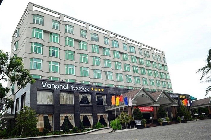 Khách sạn gần bến Ninh Kiều Cần Thơ - Vạn Phát Riverside