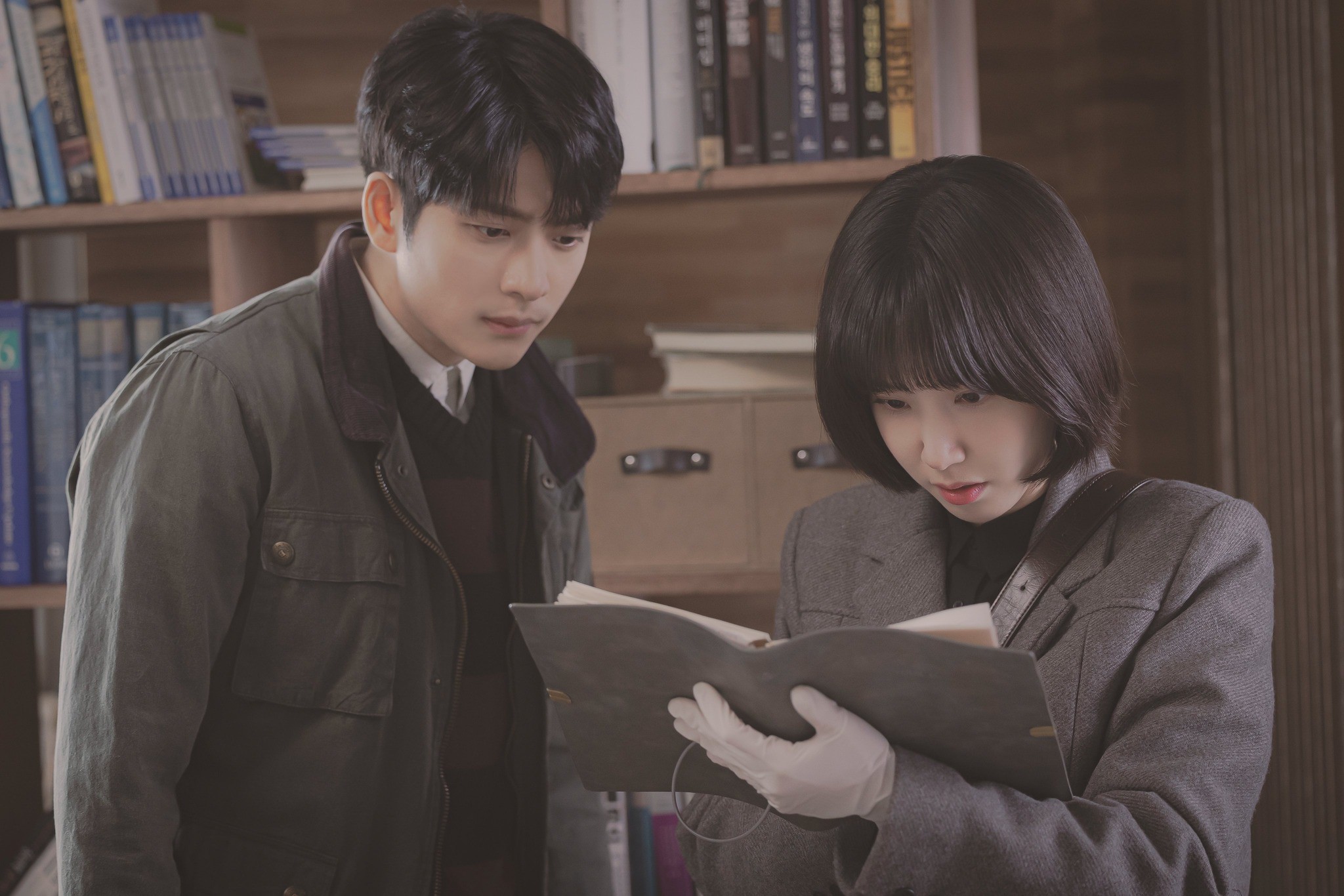 Sau thành công của bộ phim Hàn Quốc - Nữ luật sư kỳ lạ Woo Young Woo - Nữ diễn viên Park Eun Bin sẽ tổ chức Fanmeeting lần đầu tiên sau 27 năm debut