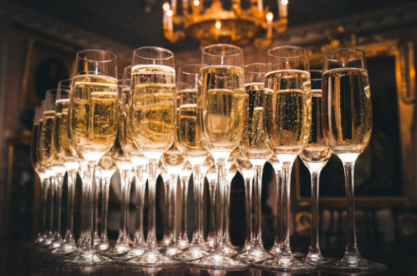 15+ sự thật ít người biết về Champagne