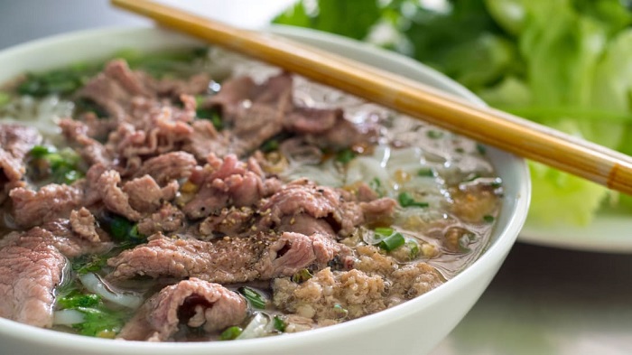 Phở bò Việt Nam - Món ăn có nước súp ngon nhất thế giới