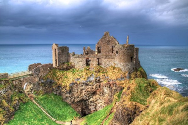 7 lâu đài cổ kính đẹp nhất tại Vương quốc Anh - 17