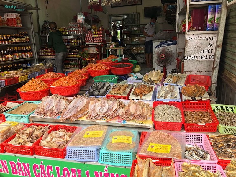 Kinh nghiệm ăn uống ở Phú Quốc: Các nhà hàng, quán ăn ngon