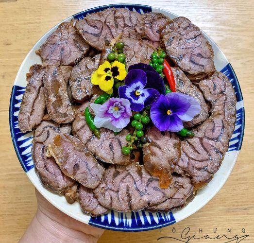 Bắp bò đừng ngâm mắm, Food Blogger nổi tiếng xinh đẹp bày cách này ăn Tết - 8