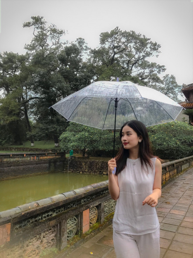 Một mình đến Huế gặp mưa hai ngày, cô gái Thanh Hóa tận hưởng trải nghiệm mới lạ - 11