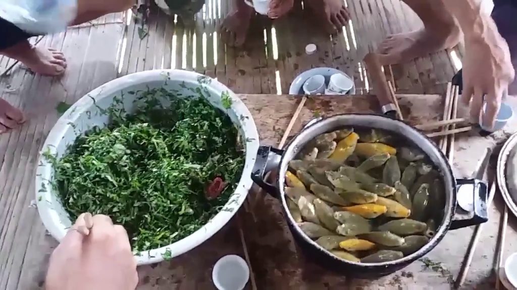 Những món ăn Việt Nam đáng sợ nhất trong mắt du khách, nhiều người phát khóc khi nếm thử - 5