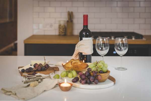 Rượu vang là gì? 5 thông tin cơ bản cần biết về rượu vang
