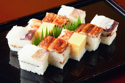 Káº¿t quáº£ hÃ¬nh áº£nh cho Oshizushi sushi
