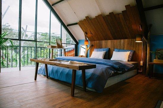 Phòng ngủ được thiết kế tinh tế và độc đáo