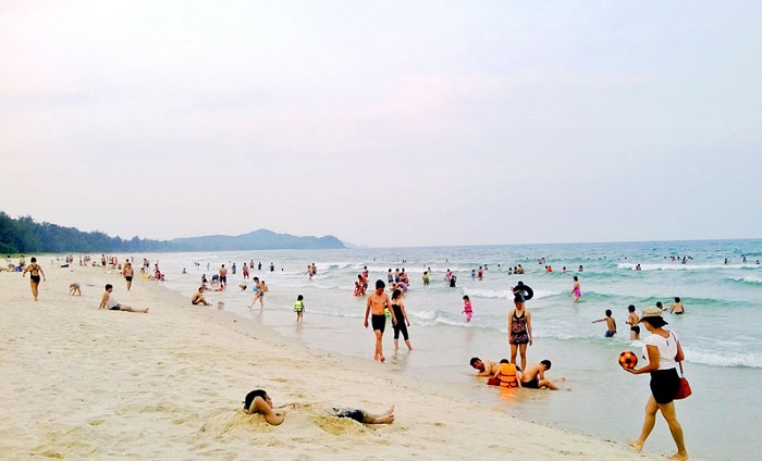  bãi biển Sơn Hào - tắm biển