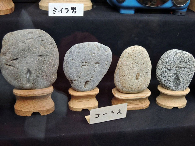 Bên trong bảo tàng 'đá mặt người' tự nhiên kỳ lạ nhất thế giới ở Nhật Bản - 4