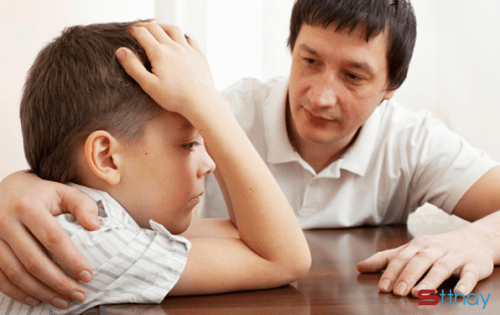 Cách bố mẹ dạy con trong những hoàn cảnh khó khăn