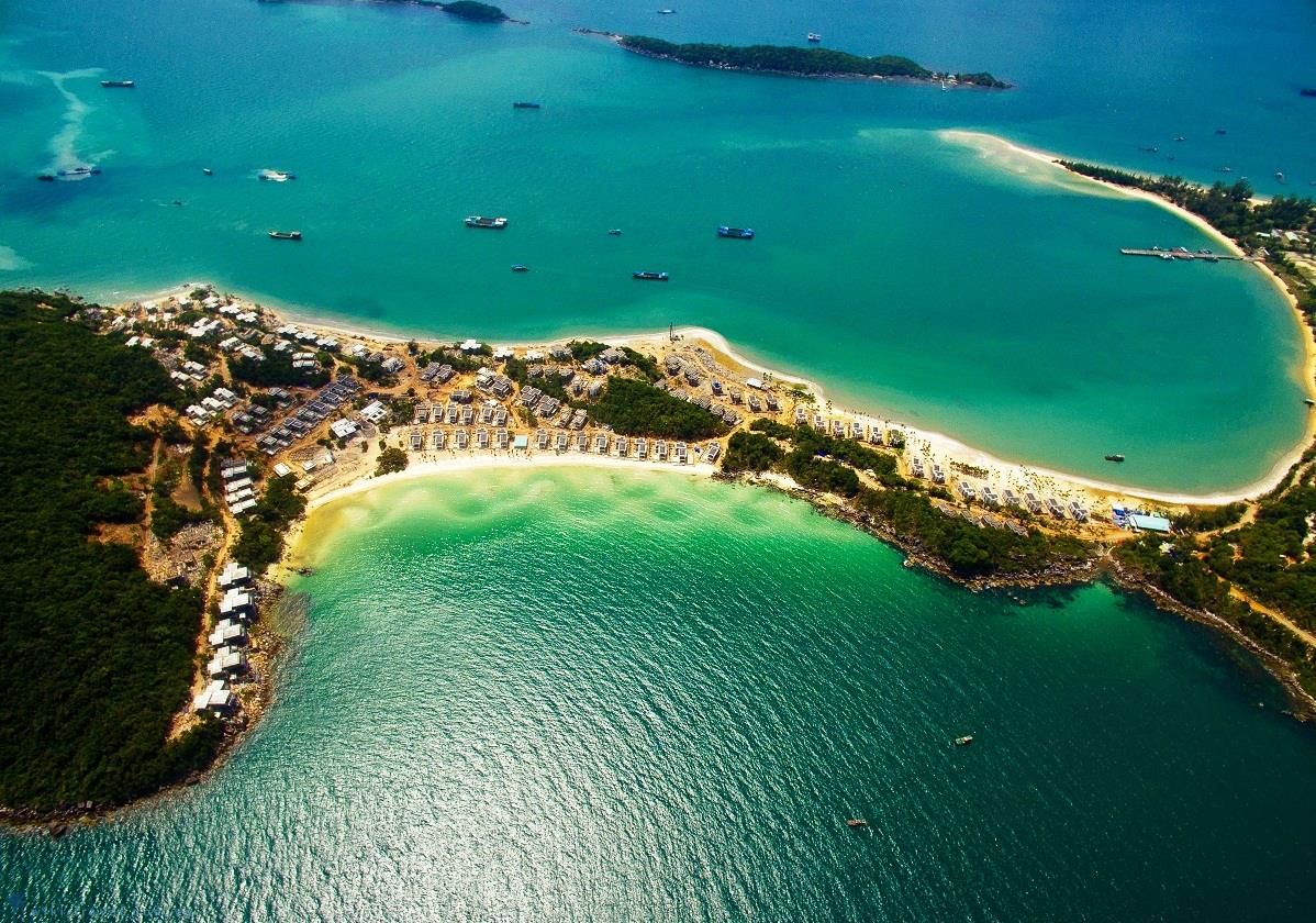 Cảnh đẹp bao quanh bốn phía là biển – Đảo Ngọc Phú Quốc