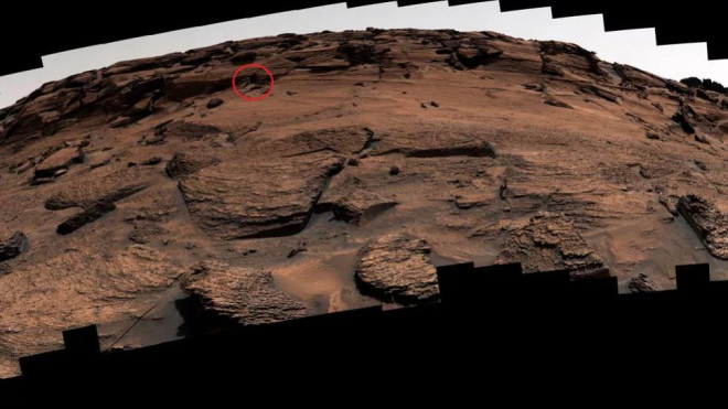 NASA tuyên bố: Cánh cửa bí ẩn trên Sao Hỏa là "lối vào quá khứ cổ đại" - 1