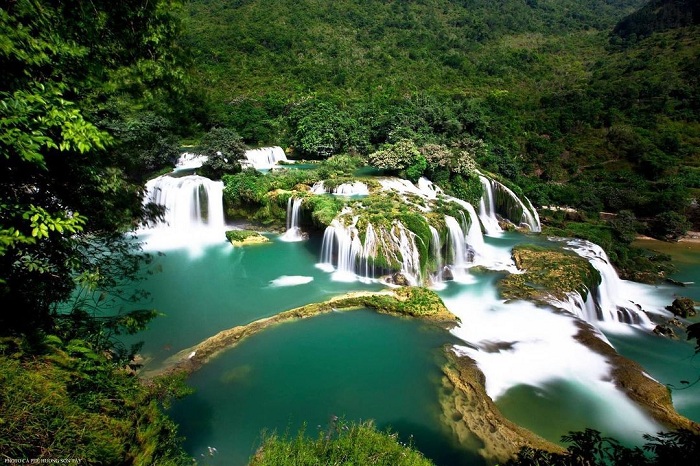Bản Giốc là thác nước nổi tiếng trên thế giới