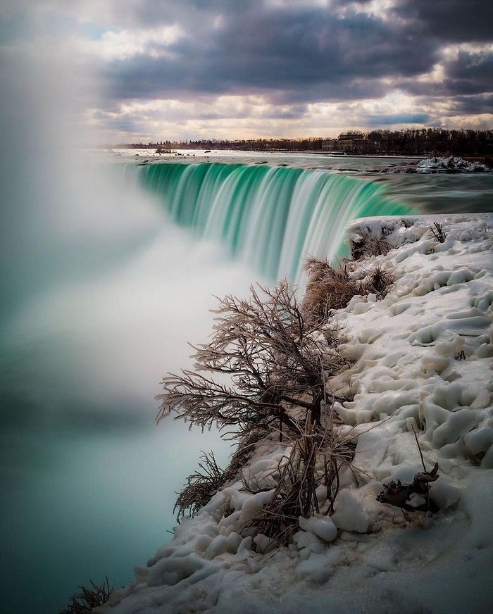 Niagara là thác nước nổi tiếng trên thế giới