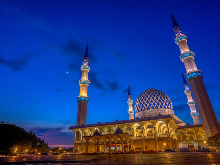 Nhà thờ Hồi giáo Sultan Salahuddin Abdul Aziz, Shah Alam, Malaysia - công trình Hồi giáo đẹp nhất thế giới