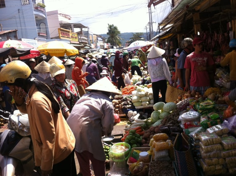 Ngôi chợ sầm uất và lớn nhất tại Phú Quốc chỉ có thể là chợ Dương Đông
