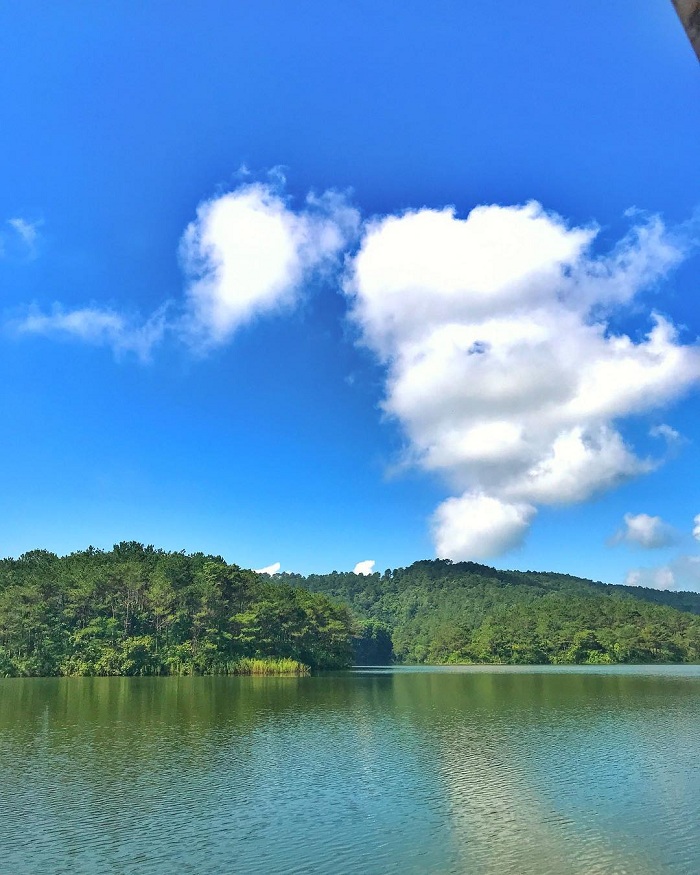 khu du lịch hồ Khuôn Thần Bắc Giang