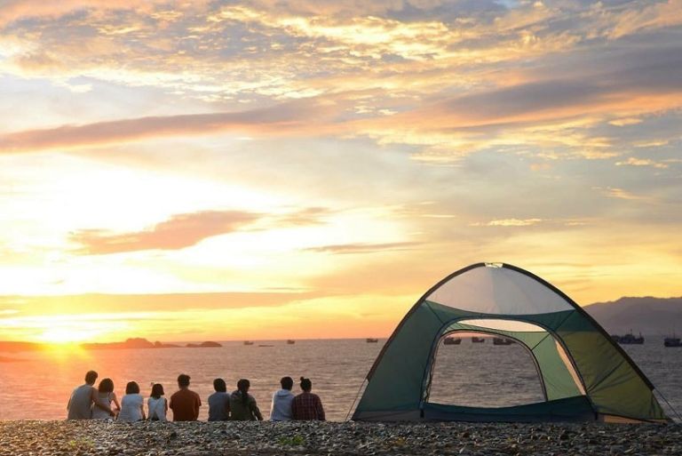 Cắm trại ở đảo Thổ Chu
