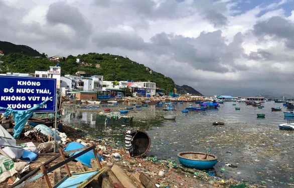 santa sea villa hội an chống rác thải nhựa