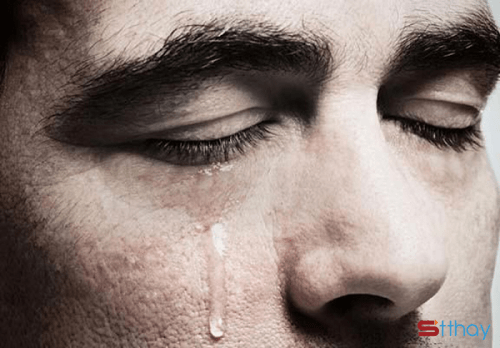 Giọt nước mắt đàn ông - những người "không bao giờ muốn khóc"