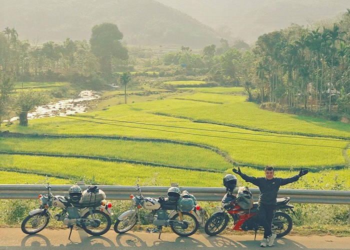 xe máy - phương tiện đến Hồ Tôn Dung 