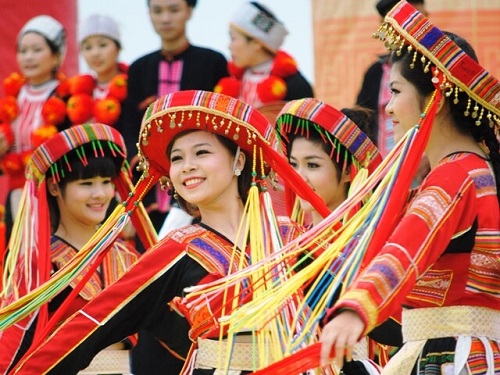 Kinh nghiệm đi Làng văn hóa các dân tộc Việt Nam 2019-10