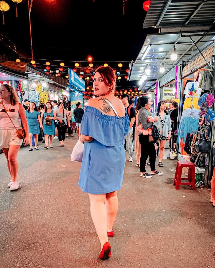 Chợ đêm điểm vui chơi về đêm ở Nha Trang 