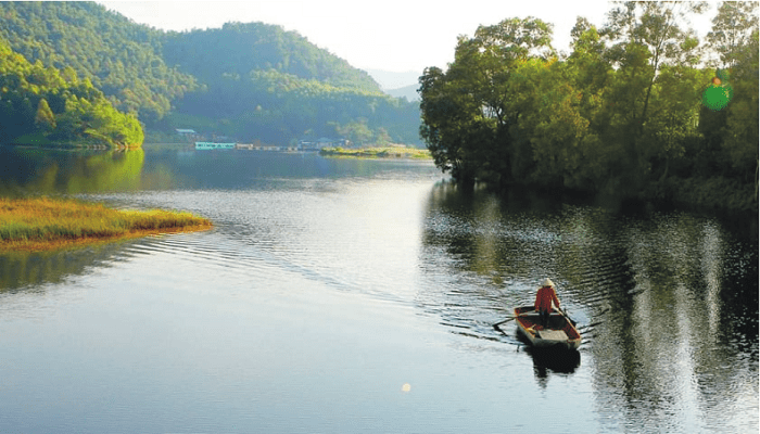 Kinh nghiệm du lịch Thái Nguyên - tham quan đồi Hồ Ghềnh Chè 