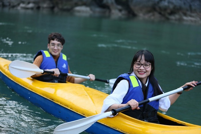 Chèo thuyền Kayak - Trải nghiệm ở Phan Thiết