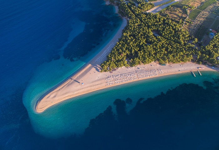 Bãi biển Zlatni Rat những bãi biển xanh nhất ở Châu Âu