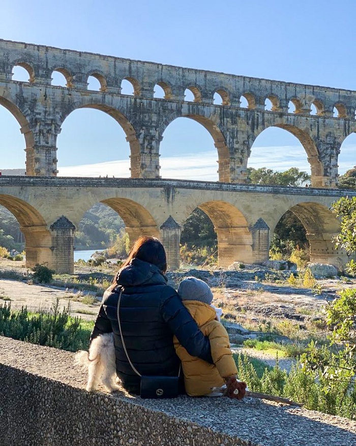 Cầu Pont du Gard là công trình kiến trúc Roman đẹp và nổi tiếng