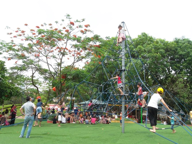 Những không gian xanh dành cho trẻ em ở Hà Nội