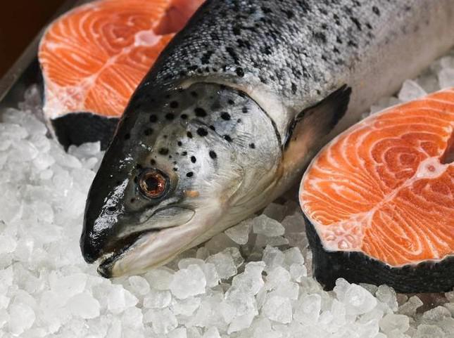 Những sai lầm khi ăn cá hồi khiến món ngon trở thành 'phế phẩm', mất sạch dinh dưỡng - 1