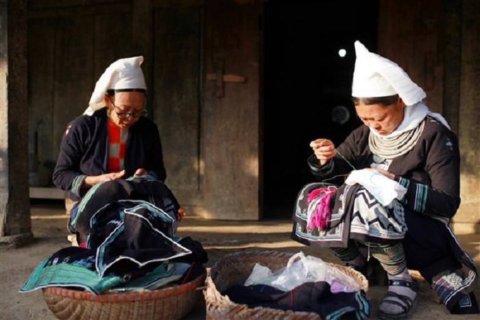 nghề dệt - nghề truyền thống tại Bản Pác Rằng 