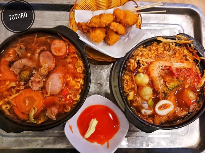 quan totoro - quán ăn vặt ở Quảng Ngãi siêu nổi tiếng