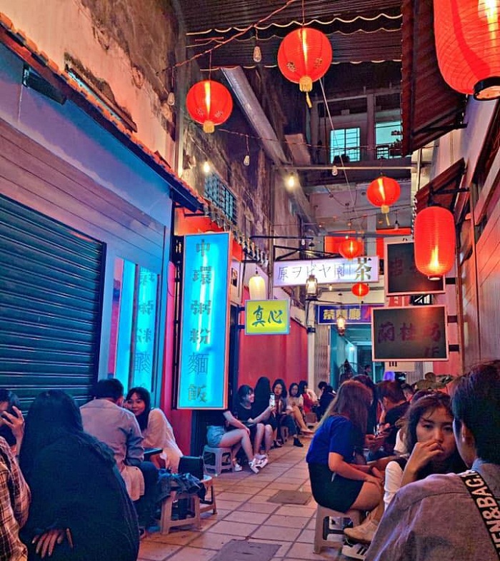 quán bia bình dân ở Sài Gòn
