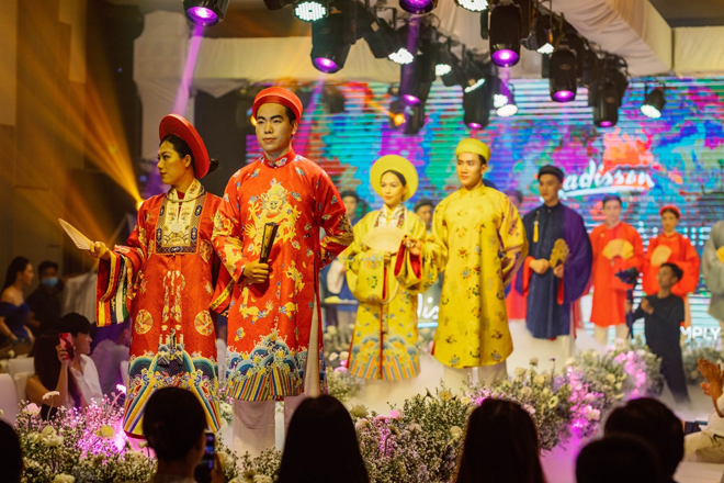 Radisson Hotel Danang mở màn mùa cưới với Triển lãm ‘Simply Magical’ - 8