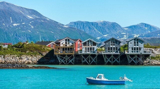 Tới Na Uy để ghé thăm hòn đảo duy nhất trên thế giới “không có thời gian” - 4