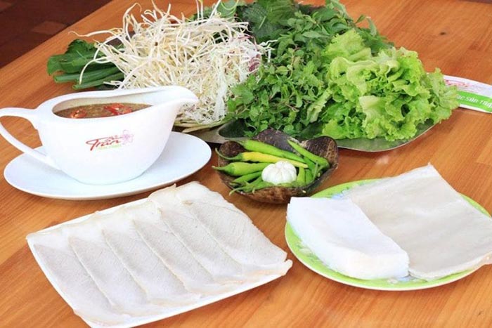 Top địa chỉ ăn bánh tráng cuốn thịt heo ở Đà Nẵng - đặc sản Đà Thành