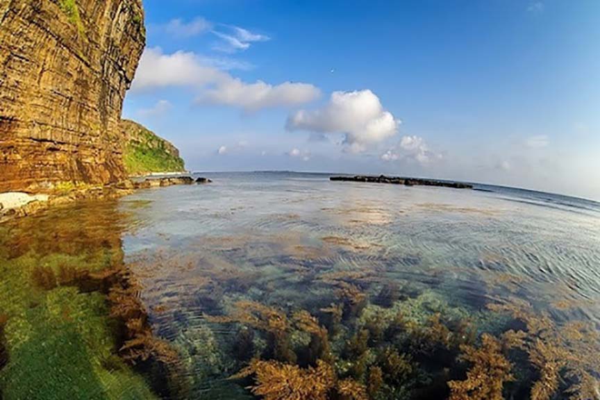 Du lịch đảo Lý Sơn: Trải nghiệm thú vị "một bước" ra đại dương  - Ảnh 3.