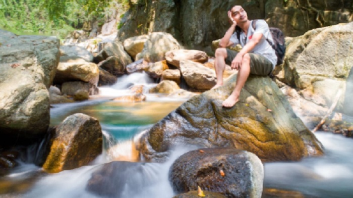 thư giãn - hoạt động thú vị tại thác Lũng Ồ