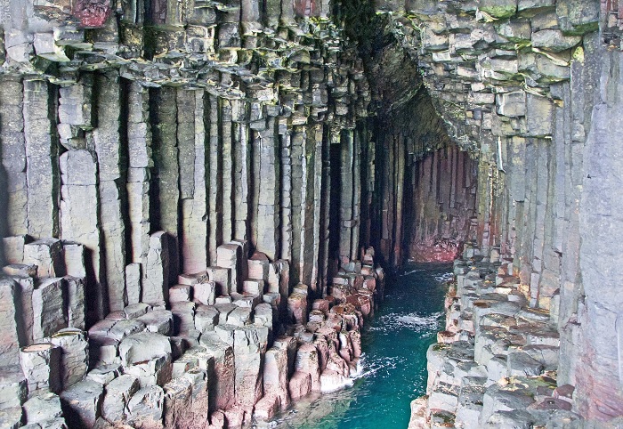 hang động đẹp nhất thế giới Fingal ở Staffa, Scotland
