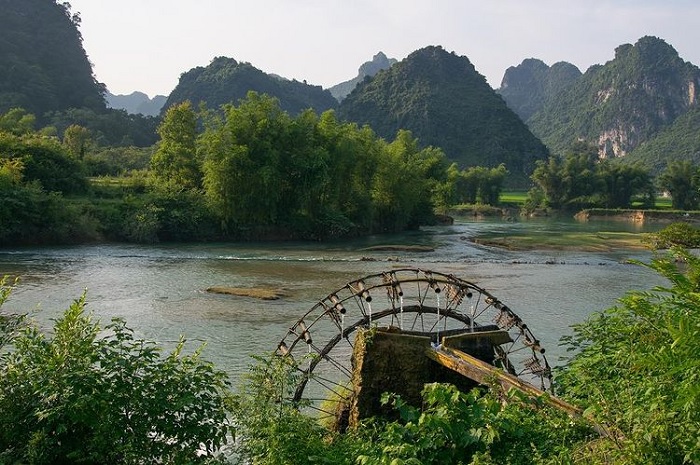 con quay nước - điểm thú vị trên sông Quây Sơn Cao Bằng