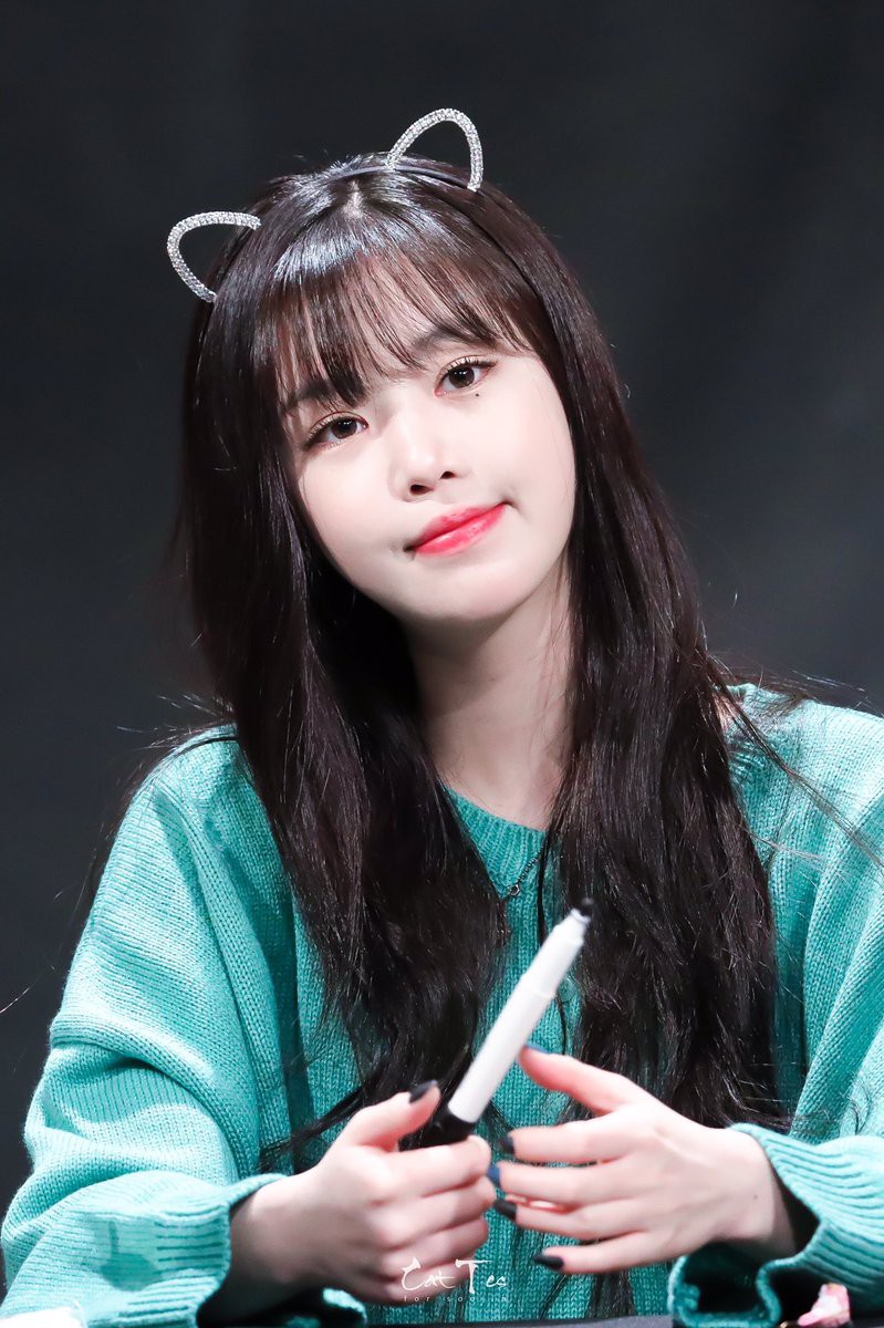 Soojin - (G)I-DLE viết tâm thư phủ nhận bắt nạt học đường, tuyên bố sẽ rời nhóm nếu nói lời sai trái và giải thích lùm xùm với các bạn học cũ