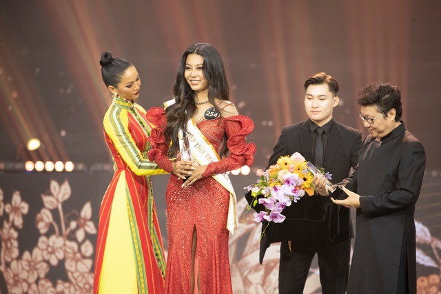 Vì sao tân Hoa hậu Nông Thúy Hằng không được tham dự Miss Earth 2022? - Ảnh 3.