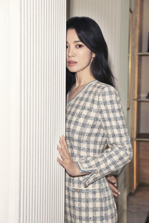  
Được biết, tài sản ròng của Song Hye Kyo khoảng 25 triệu USD đều đến từ các hợp đồng quảng cáo. (Ảnh: Pinterest)
