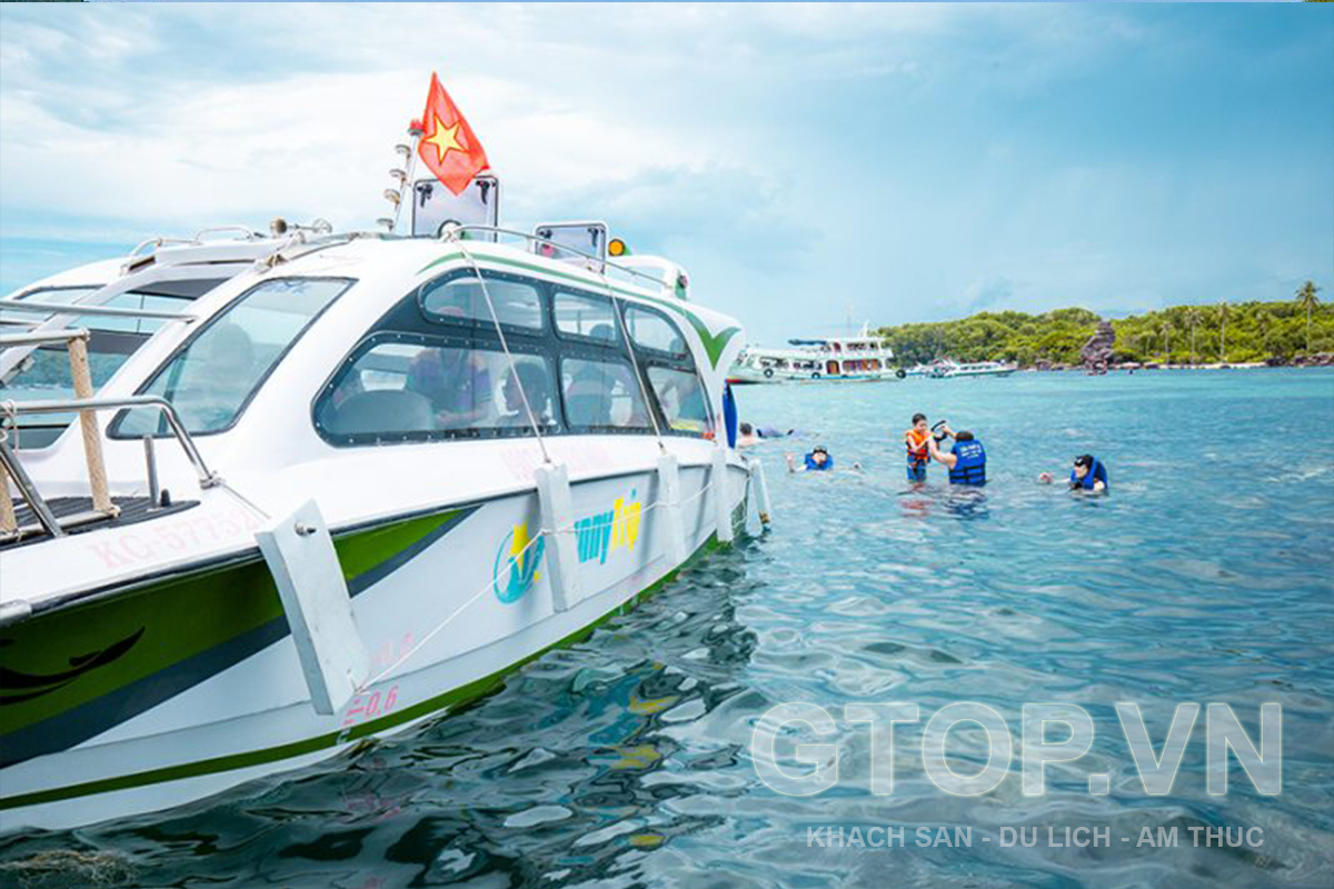 cach-dat-tour-cano-tiet-kiem-nhat.jpg cách đặt tour cano tiết kiệm và an toàn nhất